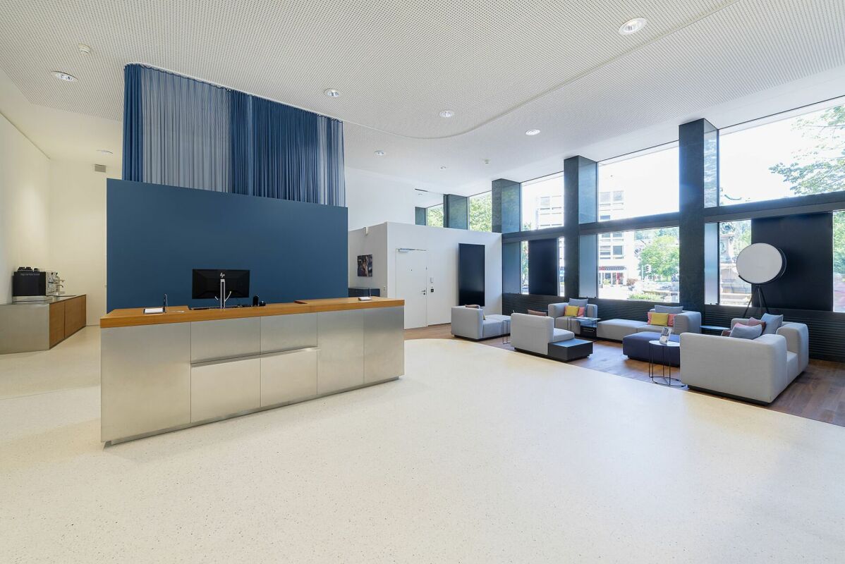 3500m² office, photo 6 of 7