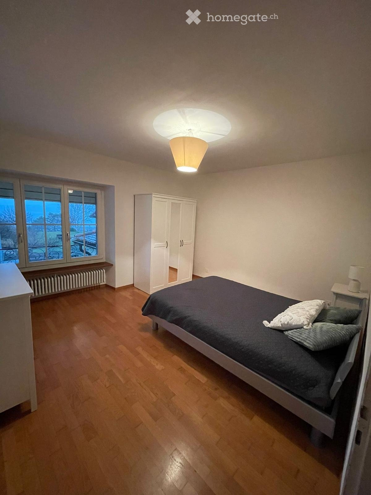 1 room single room