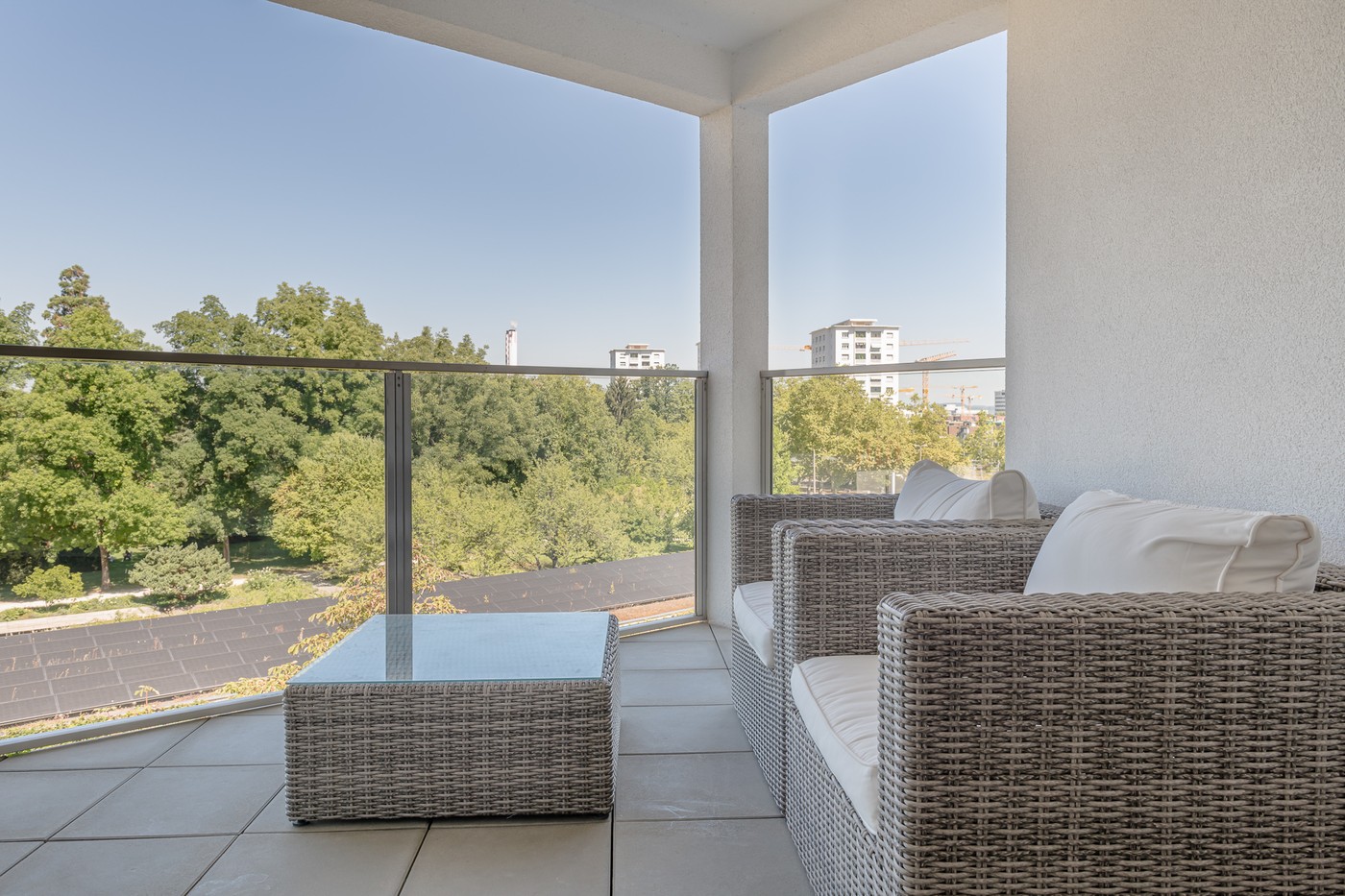 2 ½ Zimmer möblierte Wohnung