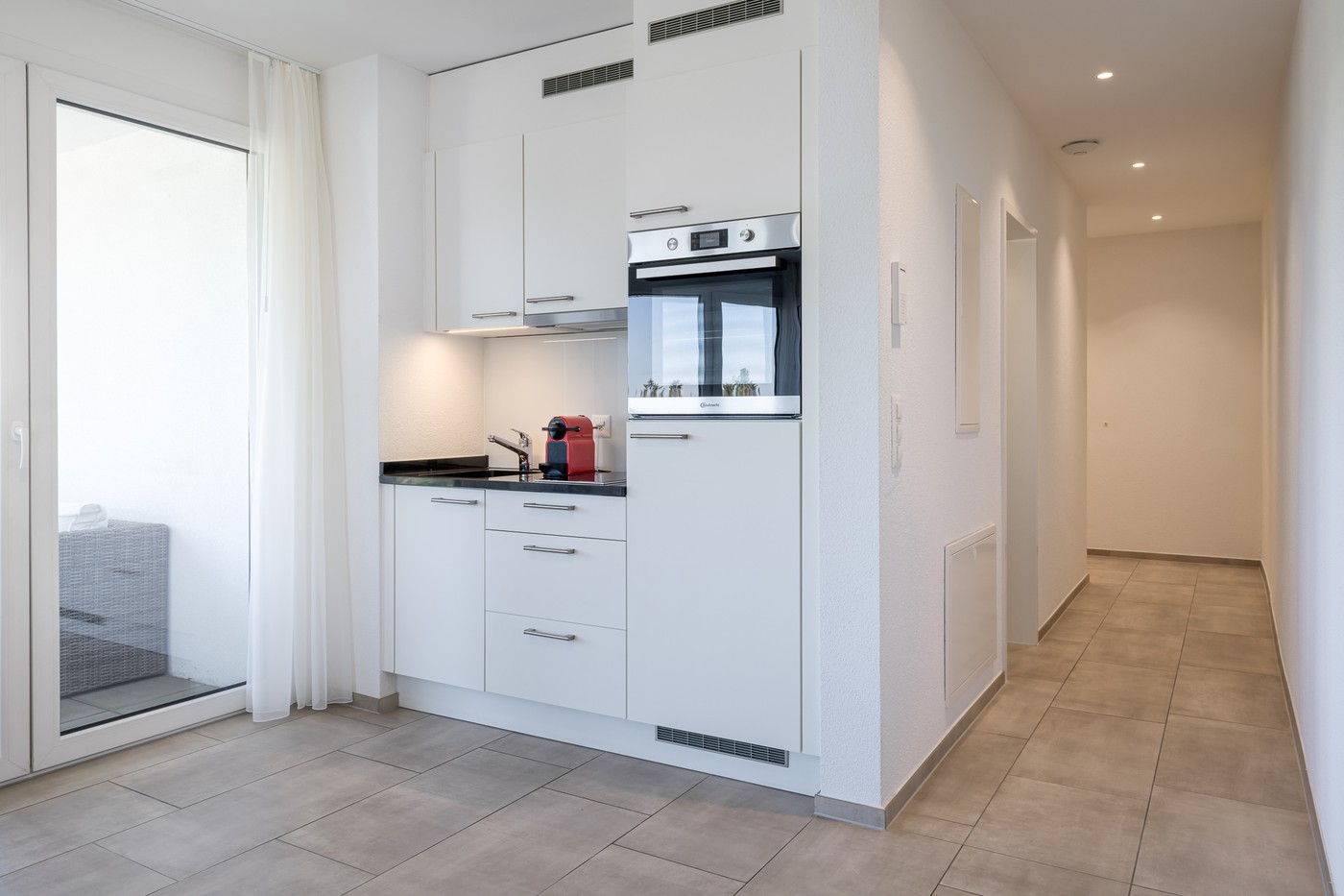 2 ½ Zimmer möblierte Wohnung
