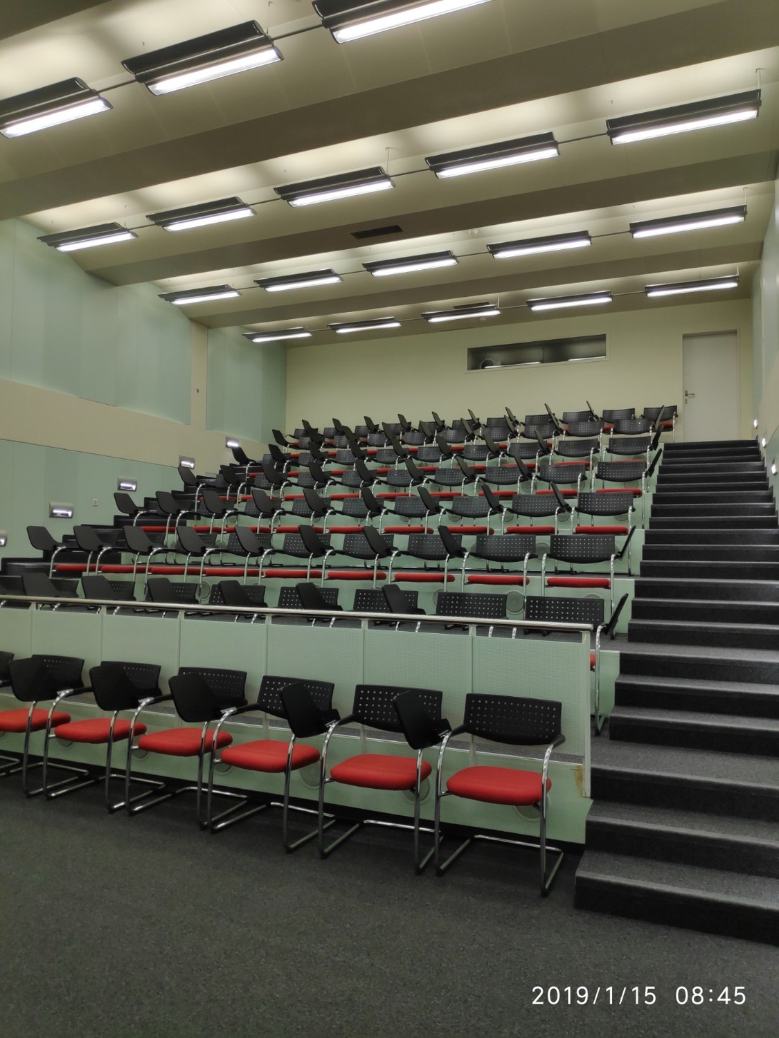 352-2188m² office