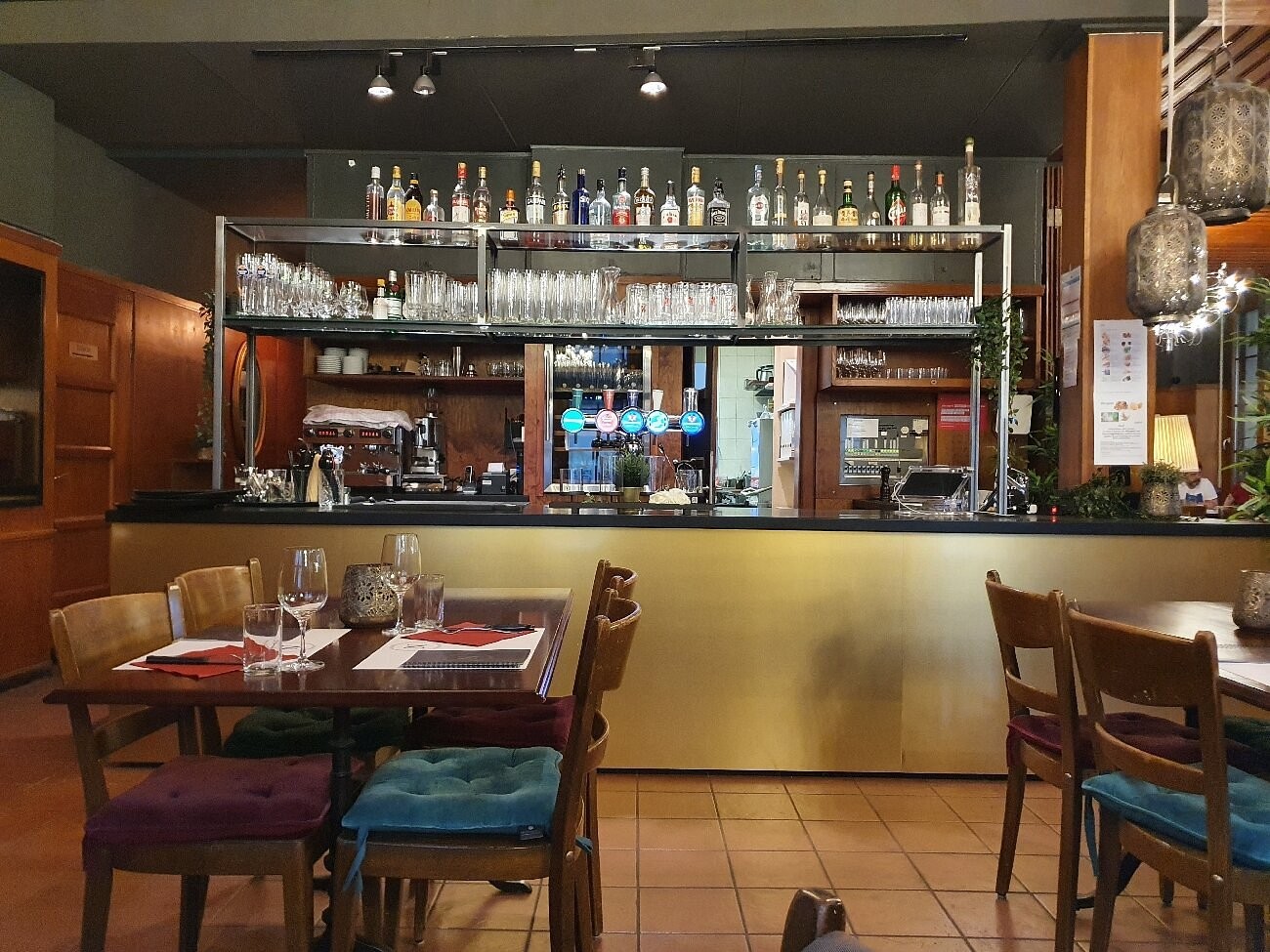 260m² commercial, photo 6 of 6