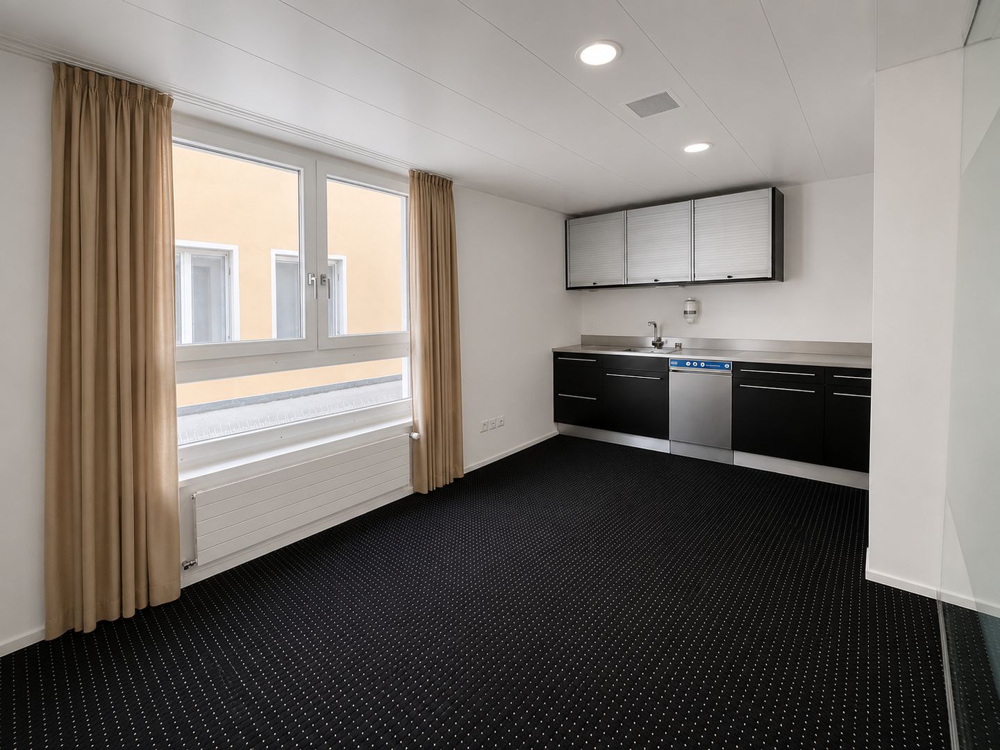 210m² office, Foto 9 von 10