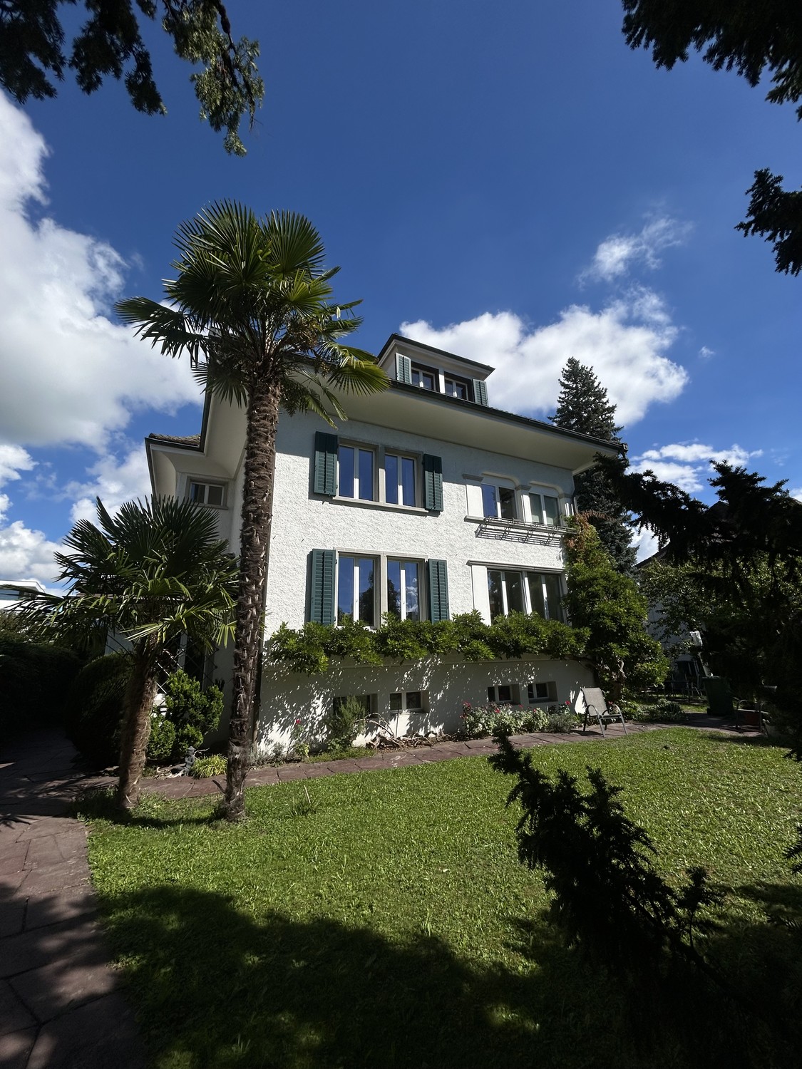 35m² commercial