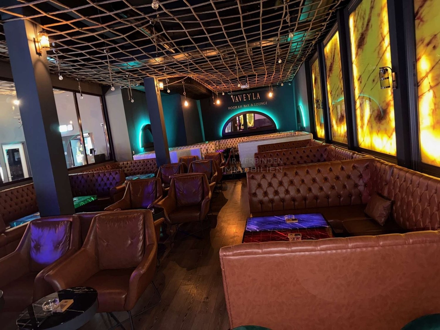 550m² bar, photo 4 of 8