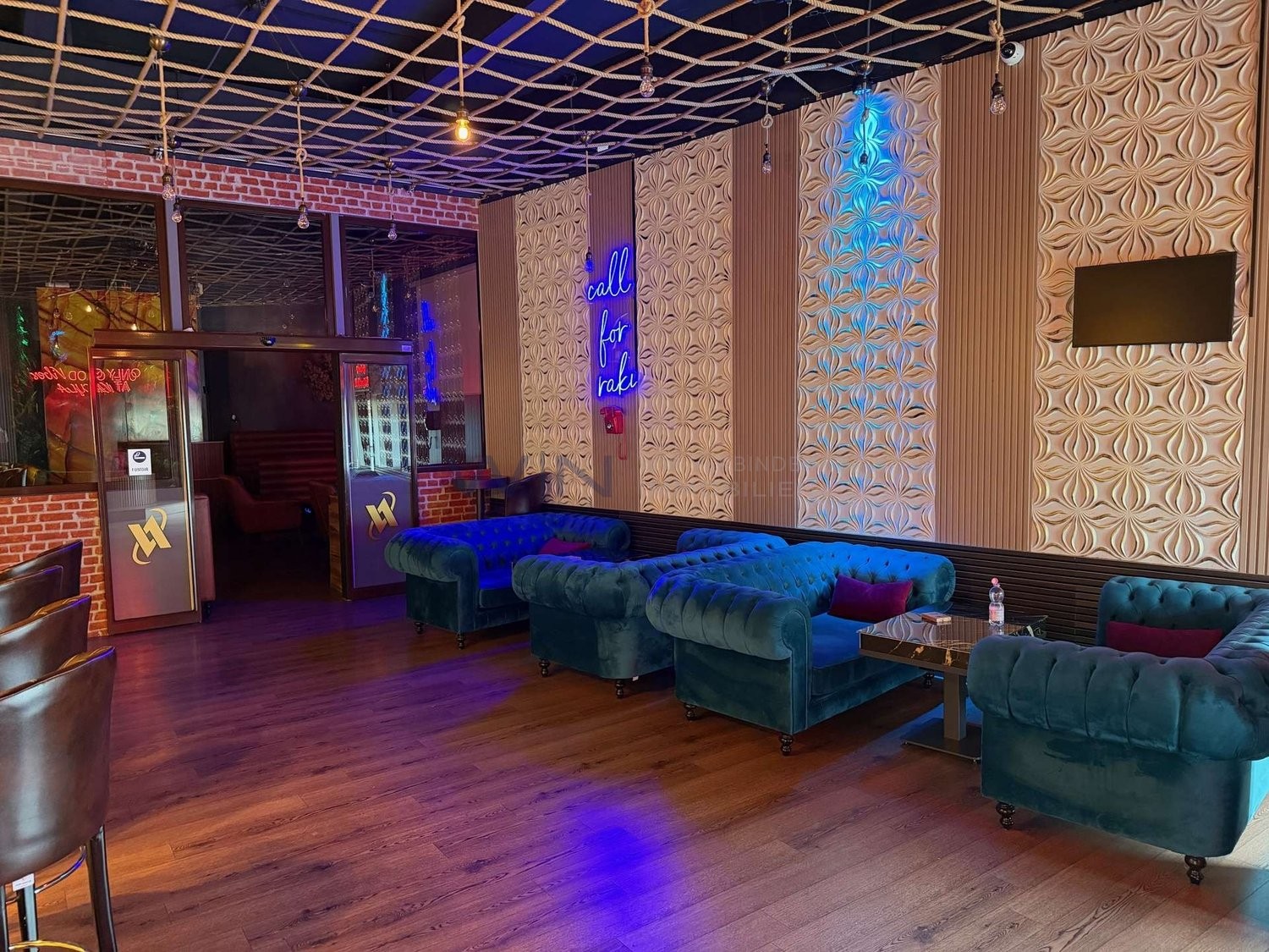 550m² bar, photo 7 of 8