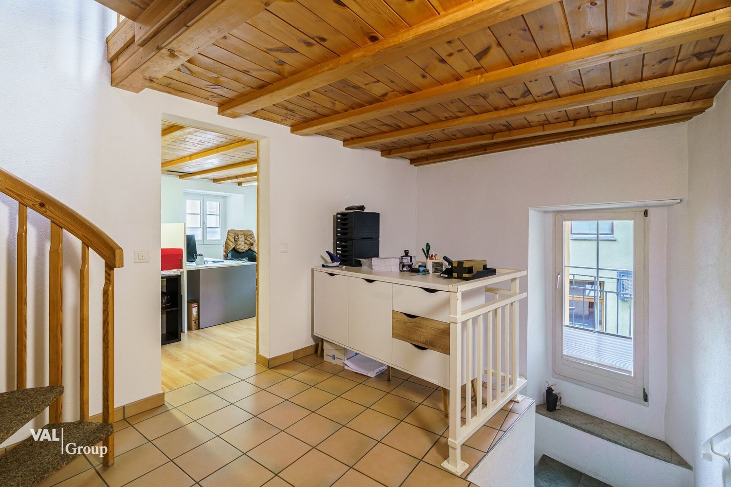 Immeuble d'habitation/commercial