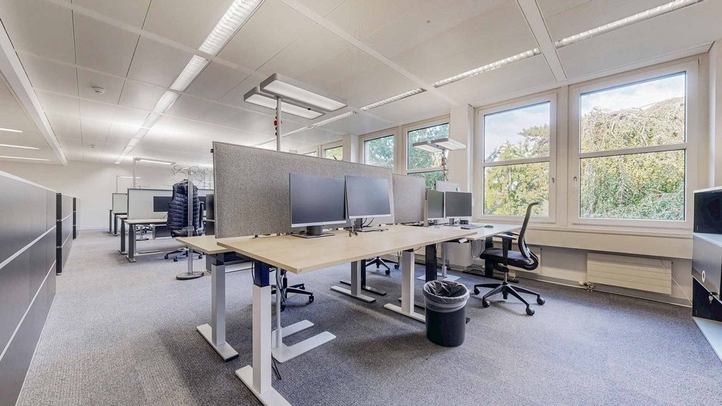 418m² office, photo 4 of 8