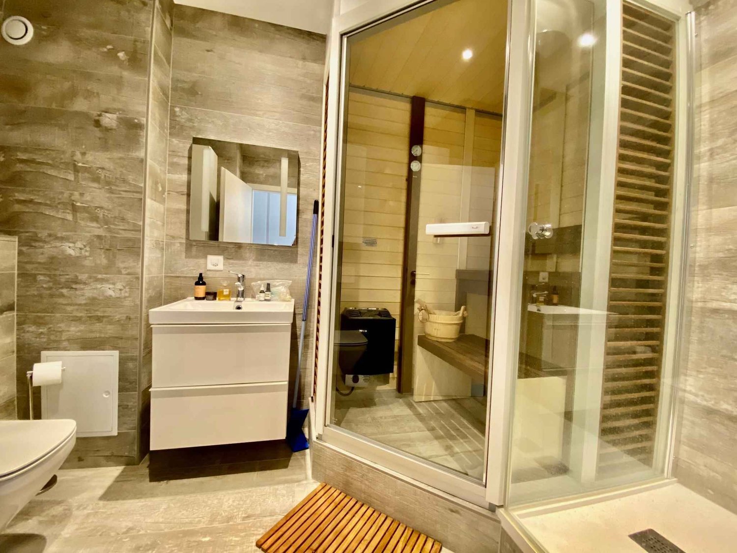 1 ½ rooms furnished flat (5)