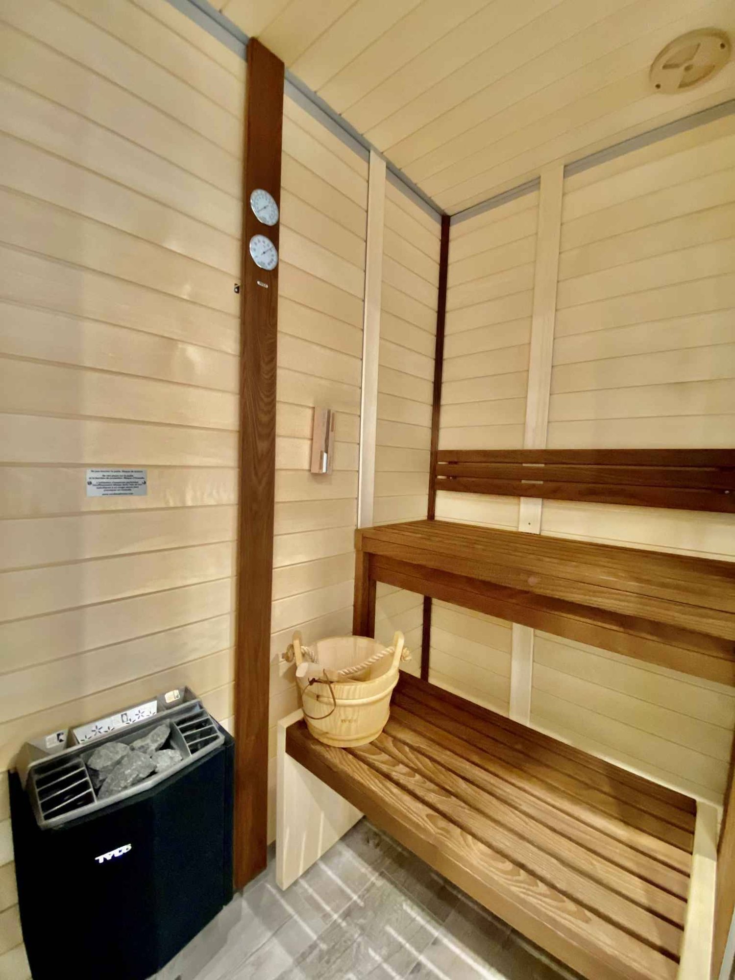 1 ½ rooms furnished flat (6)