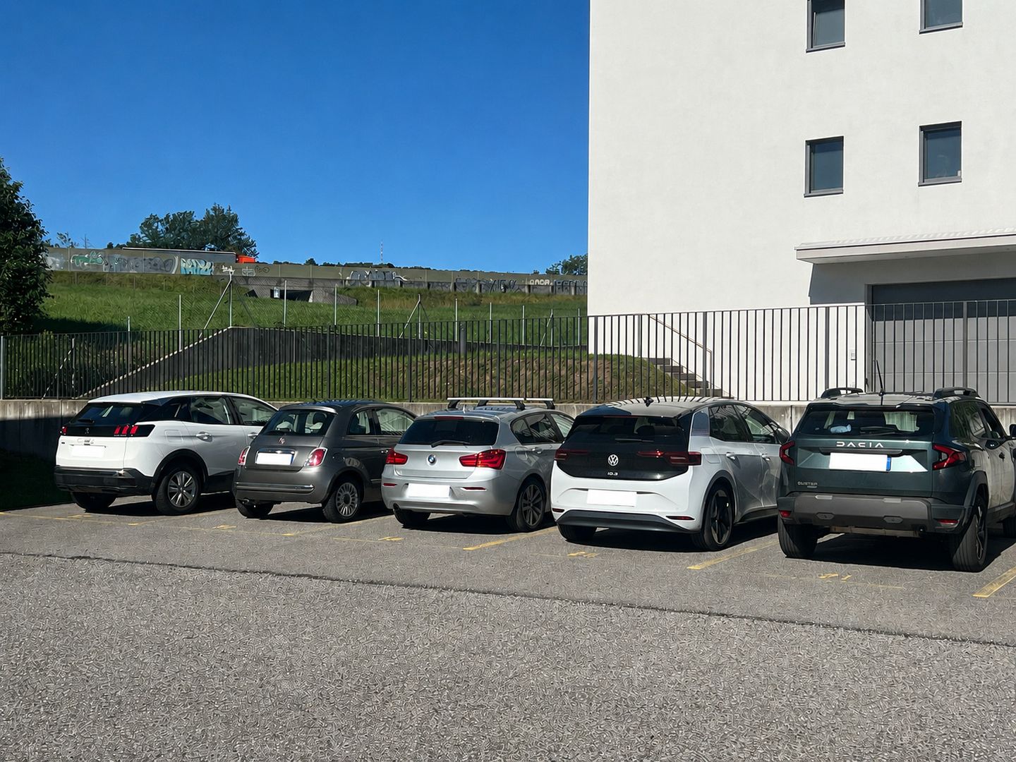 276m² office, photo 7 of 8