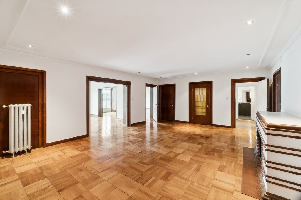 5 rooms apartment (3)