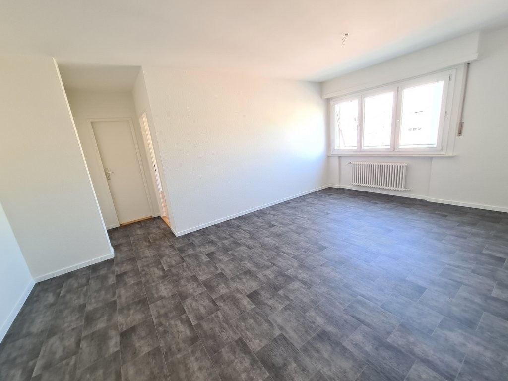 2 rooms apartment, photo 2 of 7