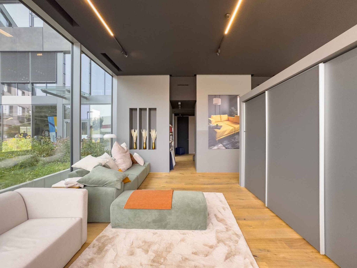 170m² arcade, photo 4 of 7