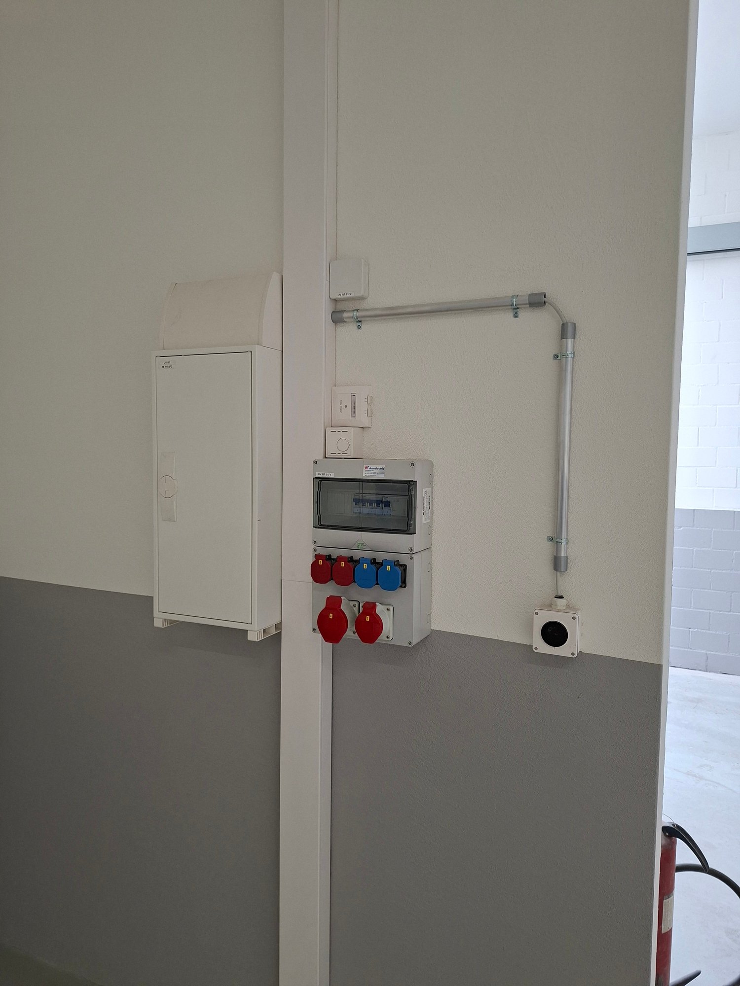 95m² industrial object, photo 3 of 5