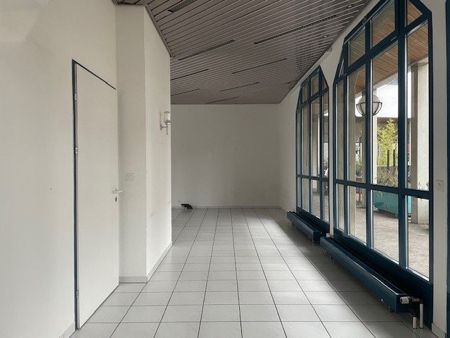 52m² shop, photo 6 of 6