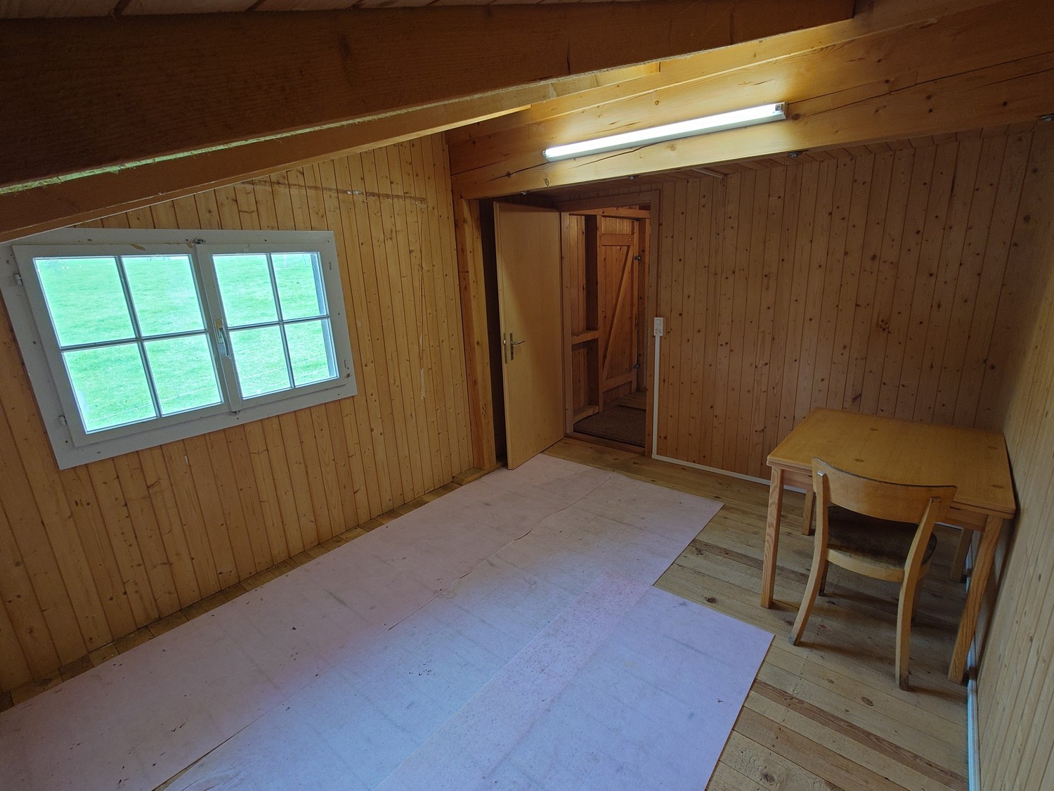 47m² commercial