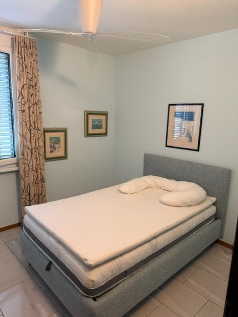 5 rooms apartment