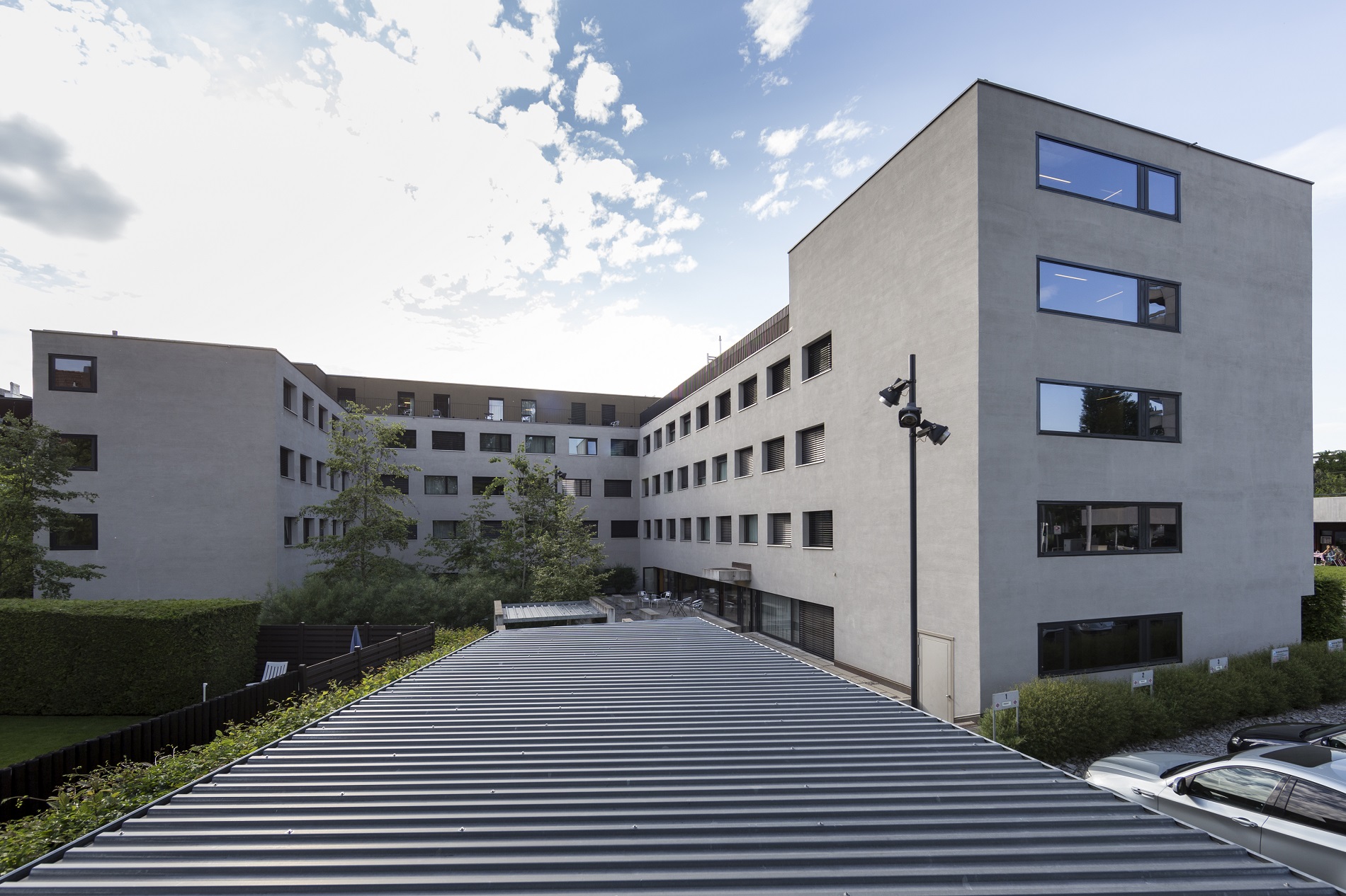 Sublet until the end of January, main lease from 01.02.