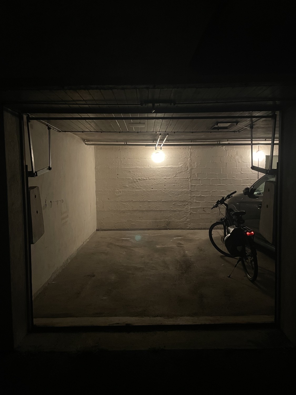 Open slot, photo 1 of 2