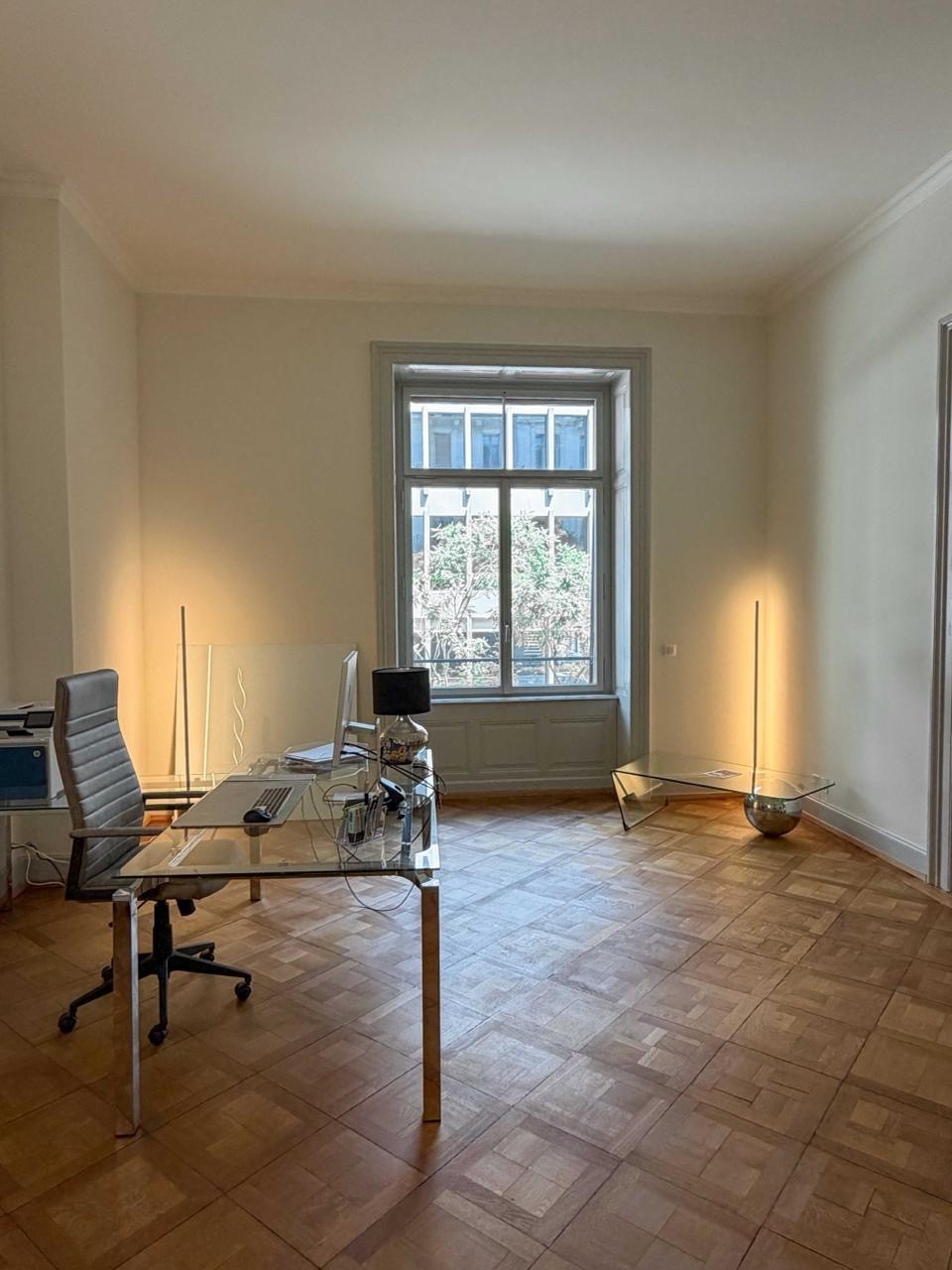 102m² office, photo 3 of 10