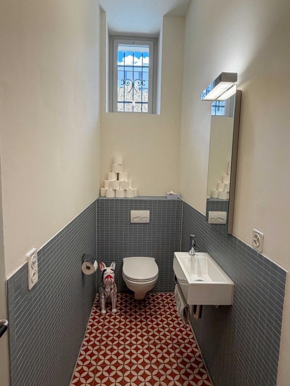 102m² office, photo 10 of 10