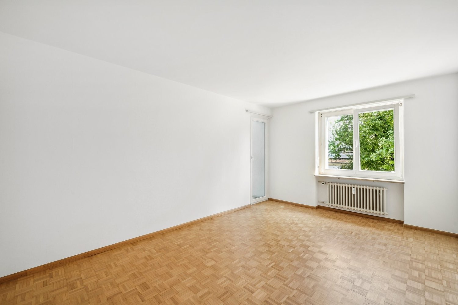 3 rooms apartment, photo 1 of 10