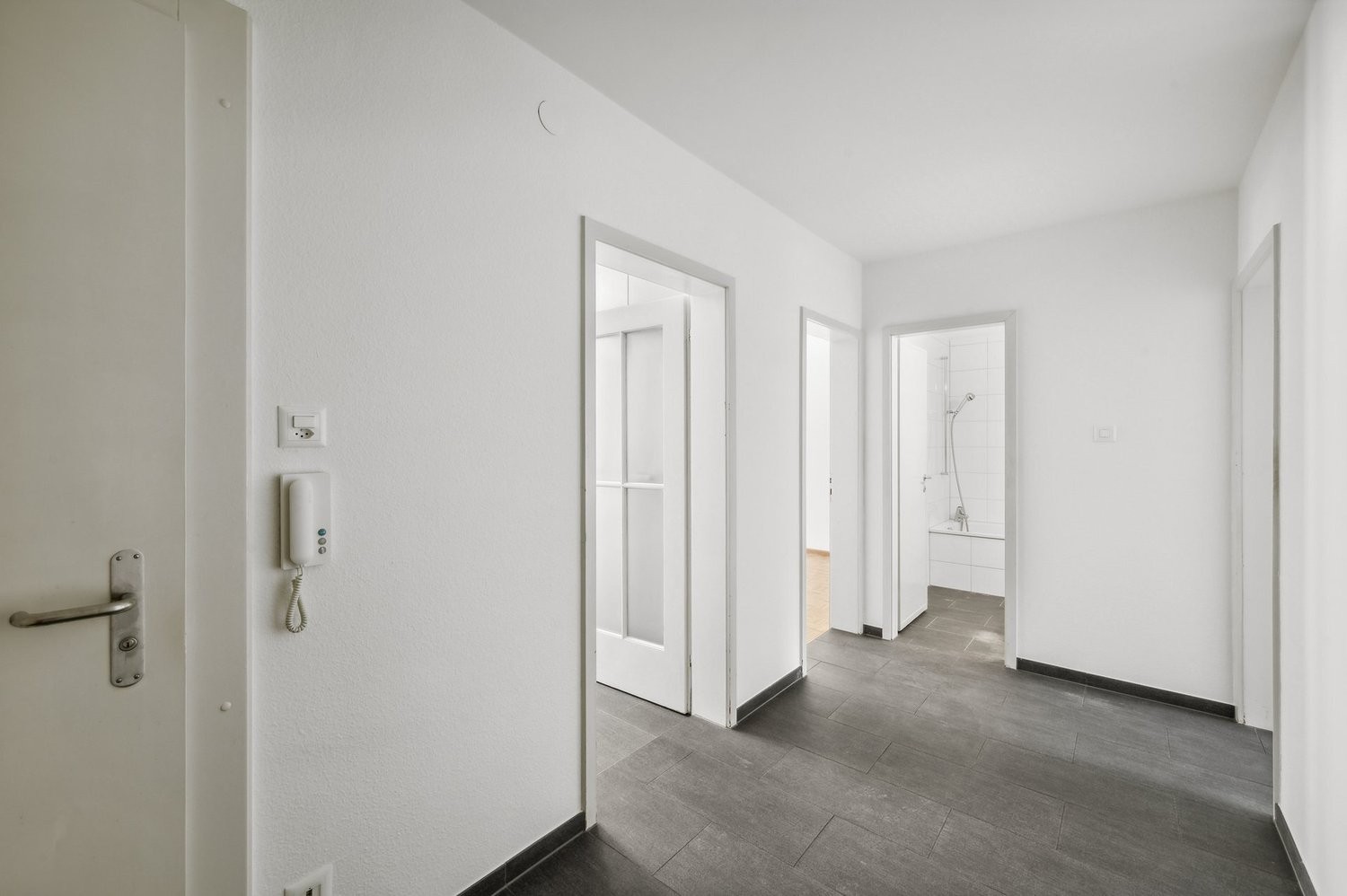 3 rooms apartment, photo 6 of 10