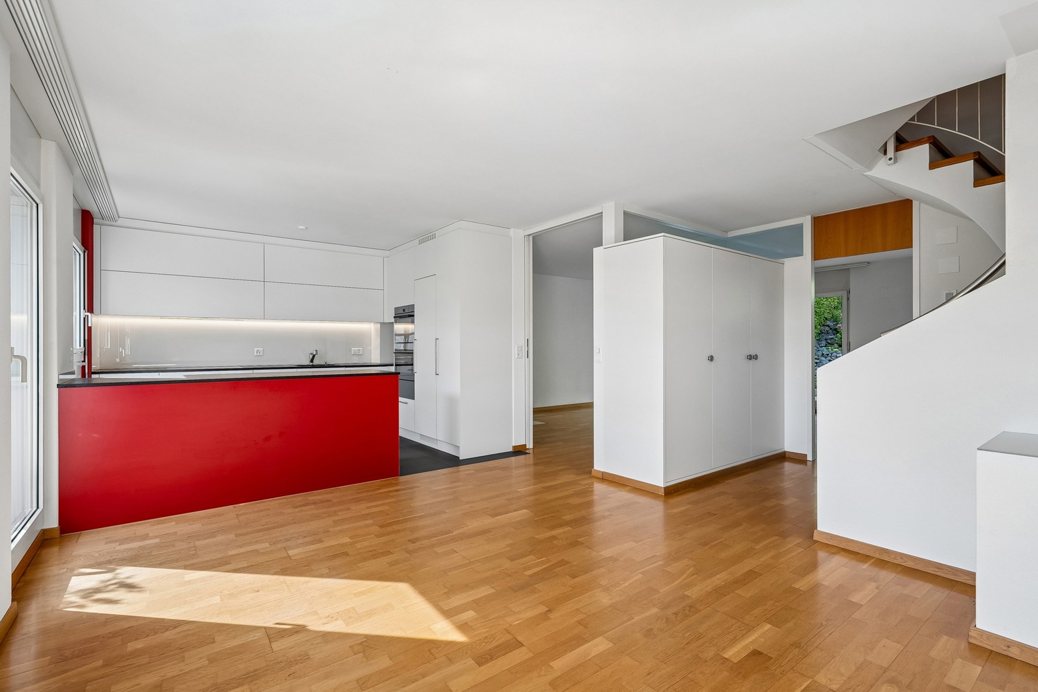 6 ½ rooms row house, photo 4 of 10