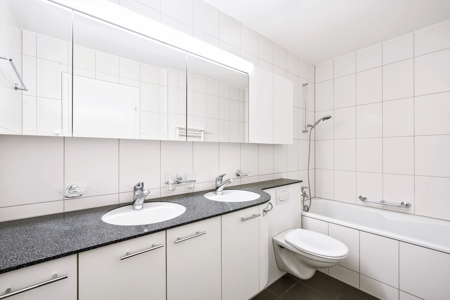 3 rooms apartment