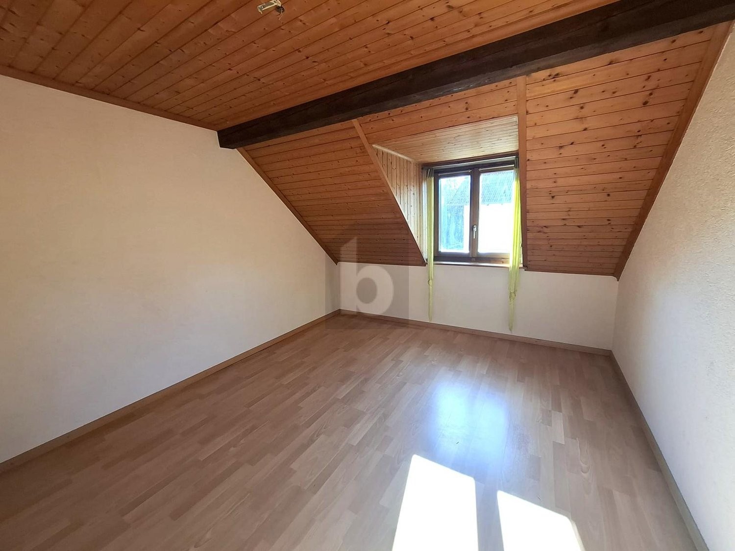 6 rooms duplex house, photo 4 of 4