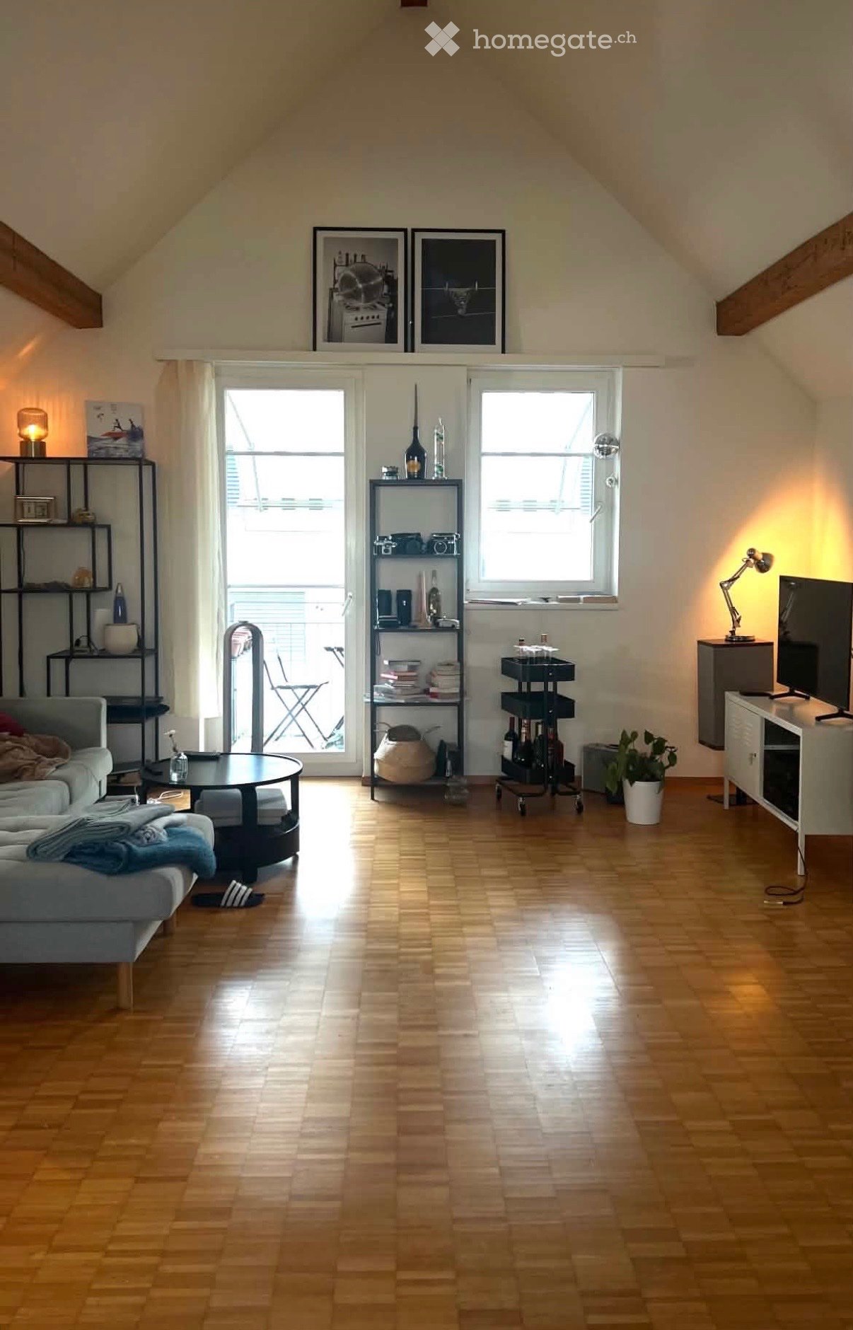 5 rooms apartment