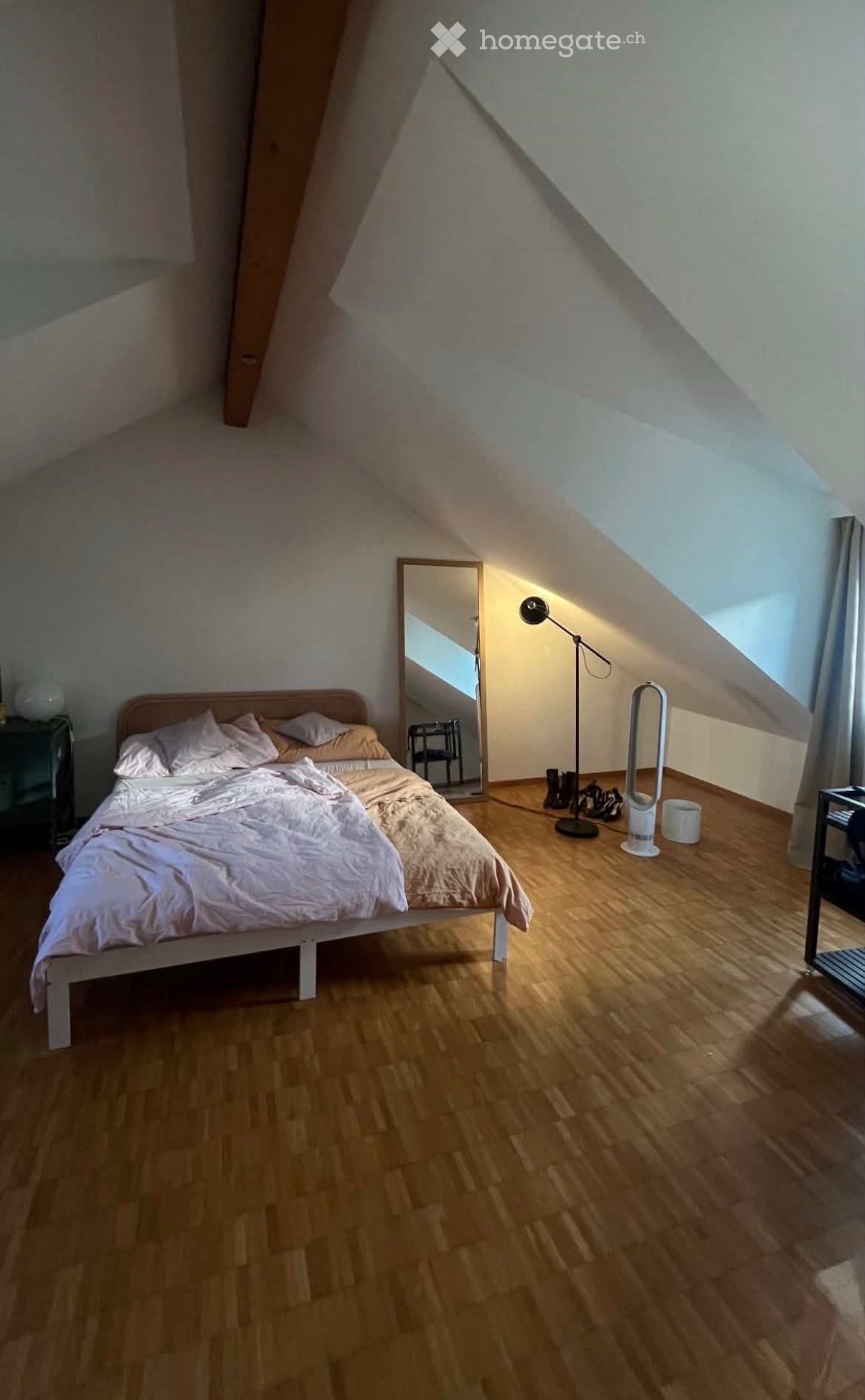 5 rooms apartment