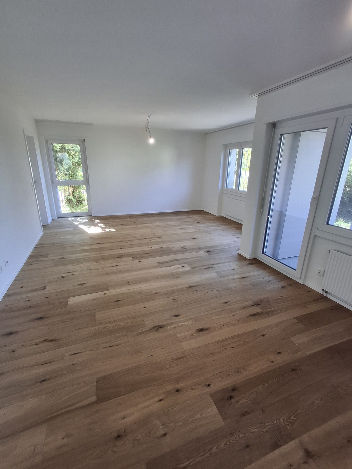 5 rooms apartment, photo 2 of 6