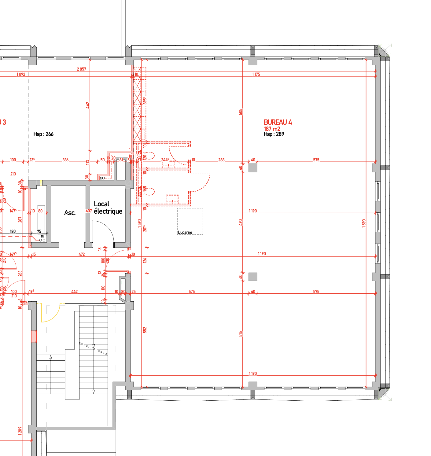 187m² office, photo 1 of 8