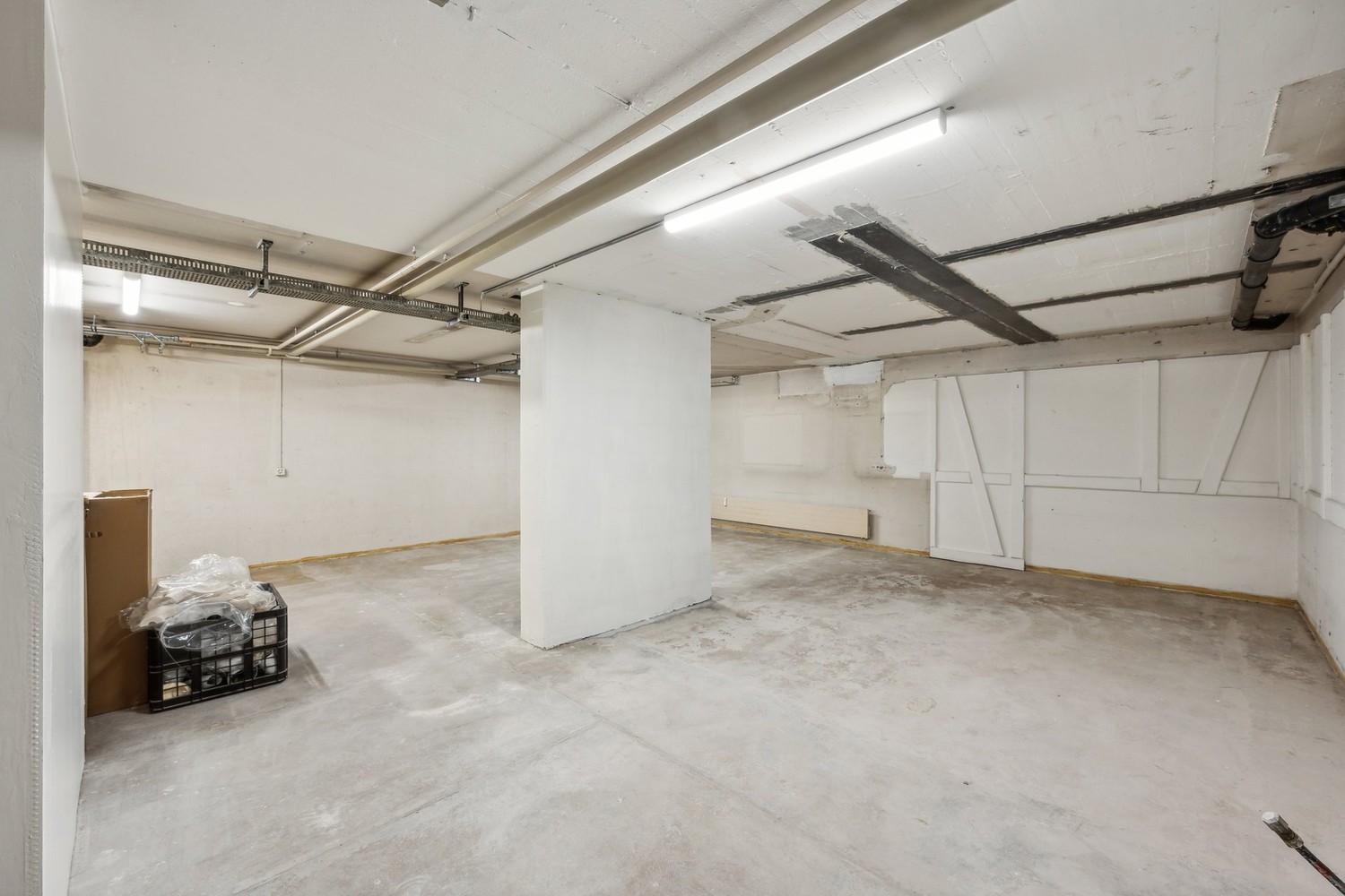 Cellar compartment, photo 4 of 6