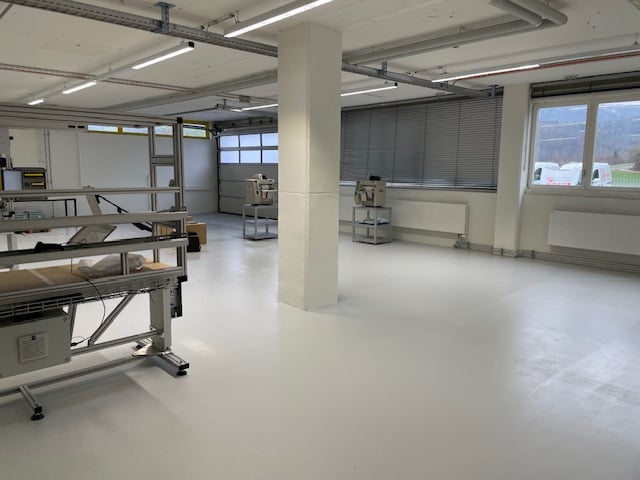 867m² commercial