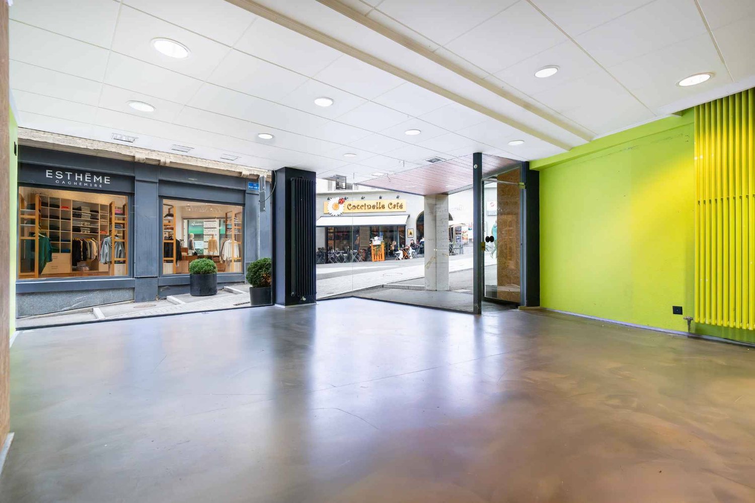 190m² arcade, photo 6 of 7
