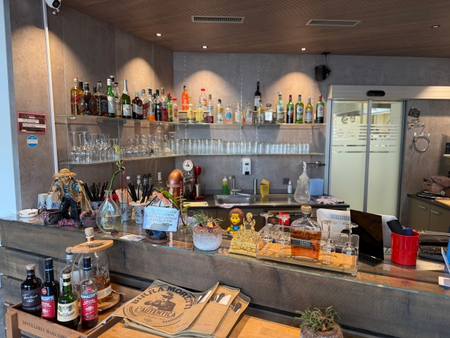 Restaurant, photo 6 of 8