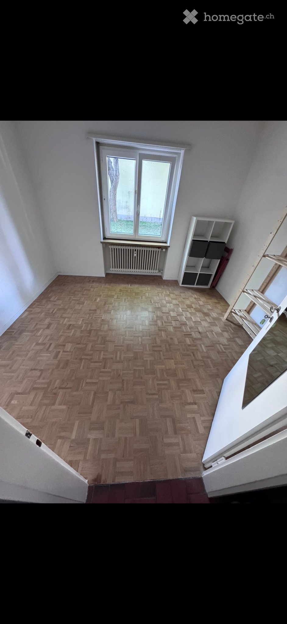 1 room single room, Foto 1 von 2