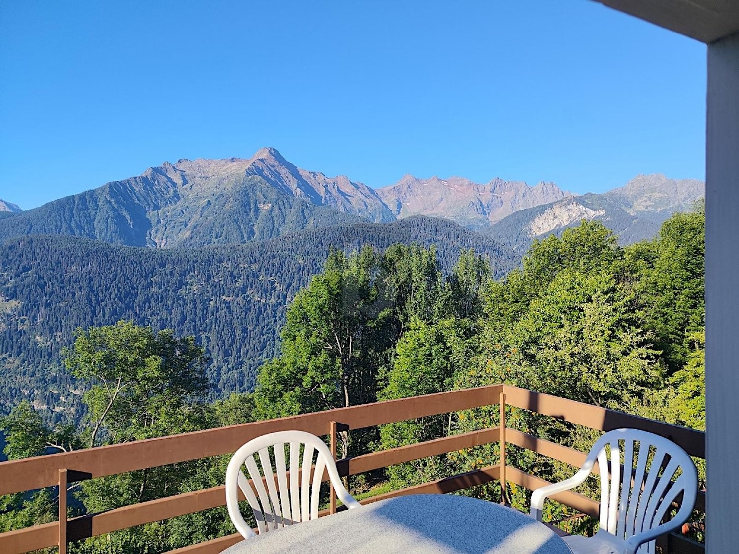 5 rooms chalet, photo 1 of 4