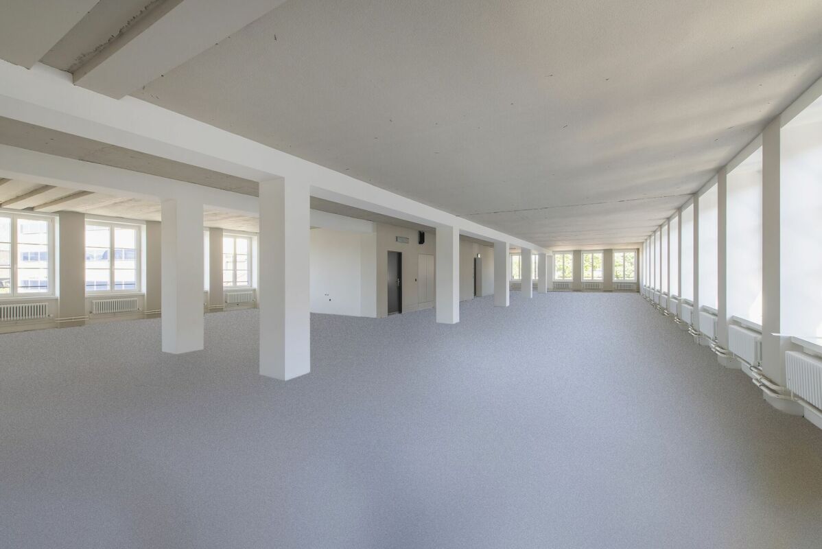 2390m² office, photo 6 of 10