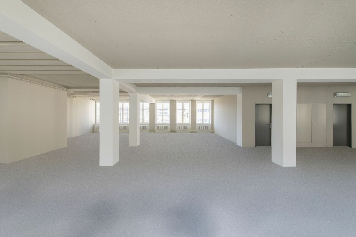 2390m² office, photo 2 of 10