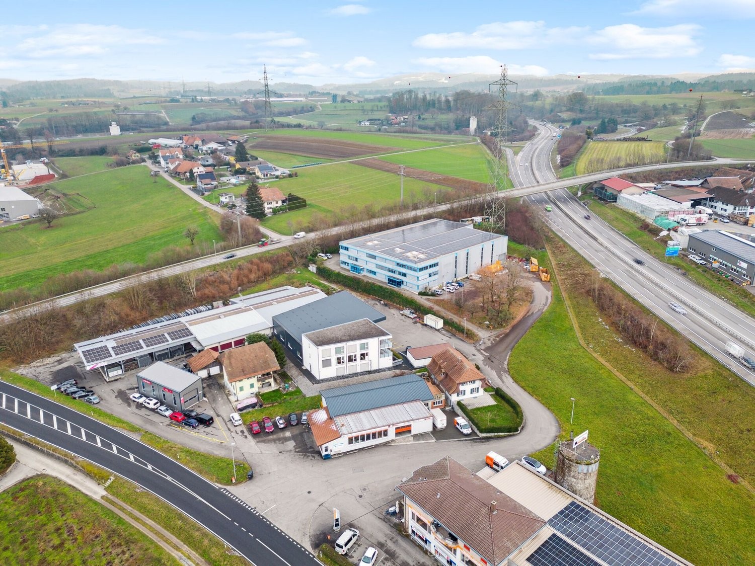 147m² commercial
