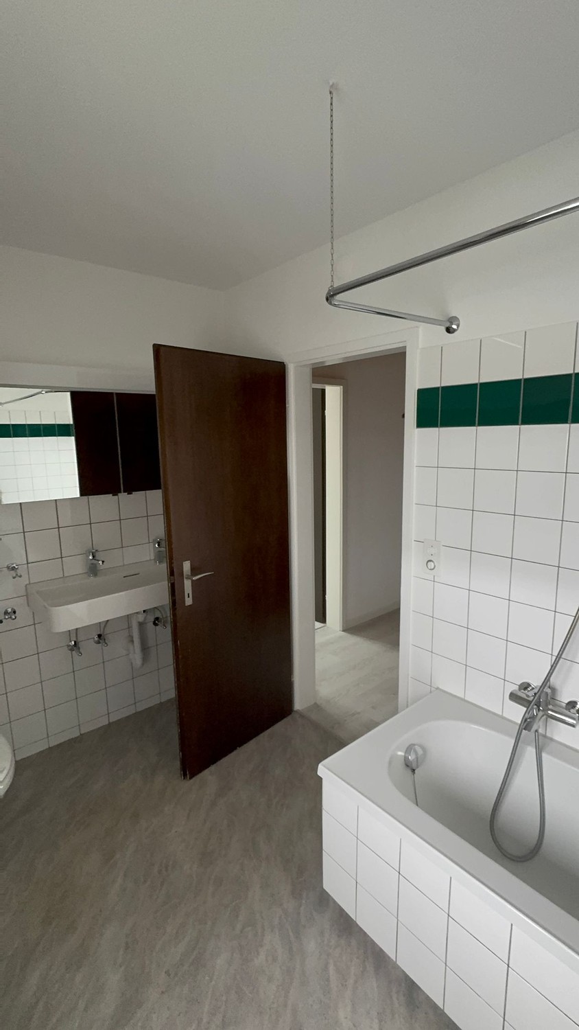 Chambre dans un appartement partagé