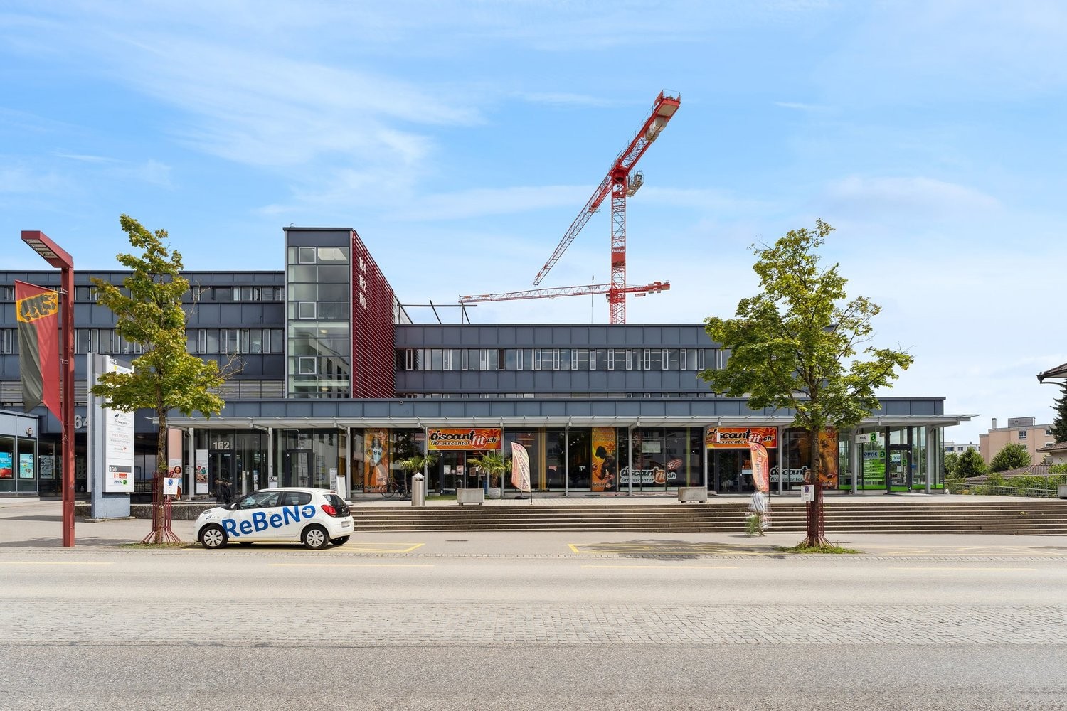 182m² office, photo 2 of 10