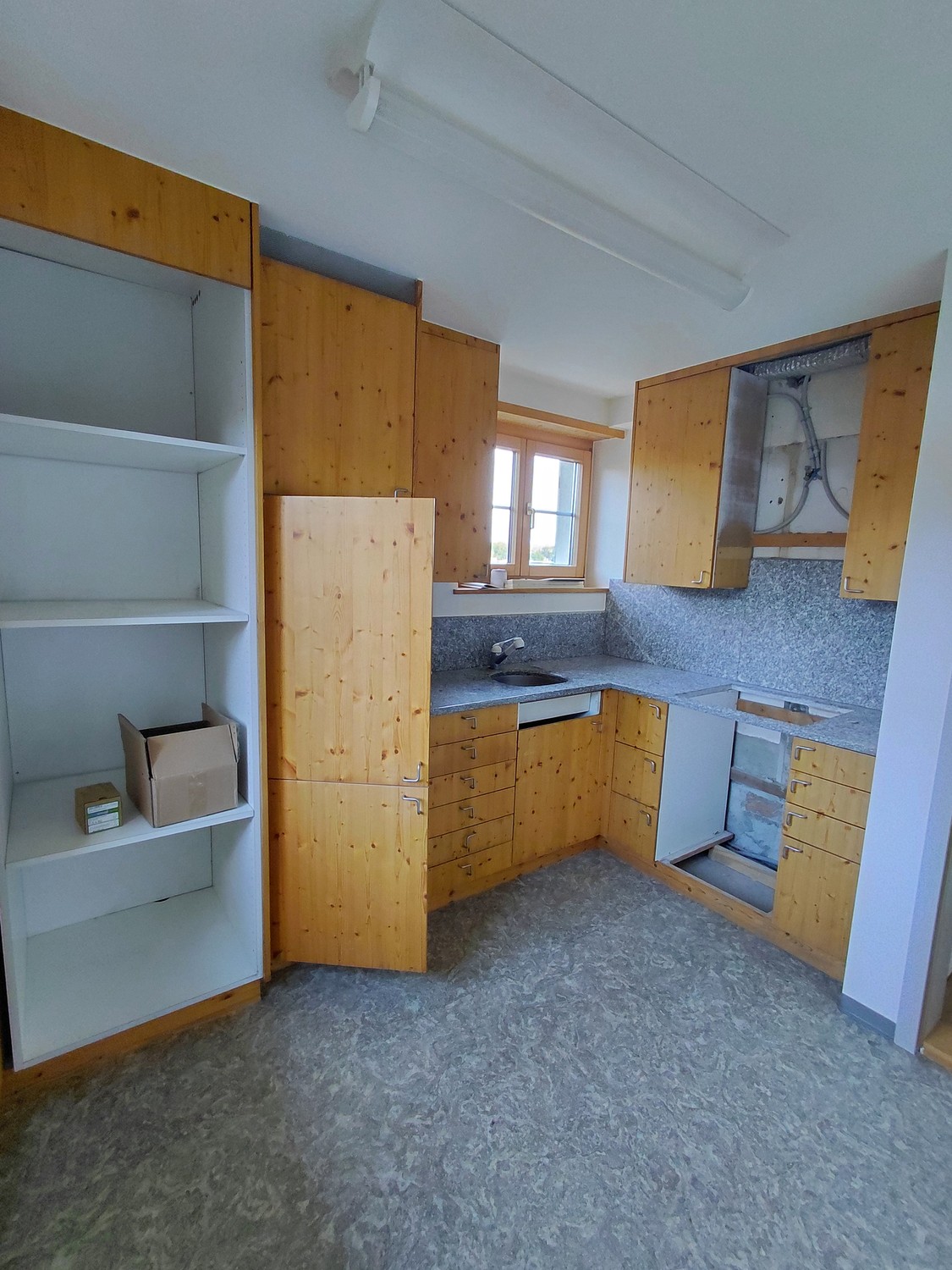 4 rooms apartment, photo 8 of 10