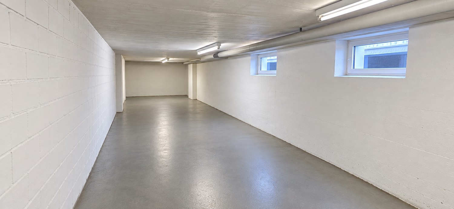 50m² commercial, photo 2 of 2