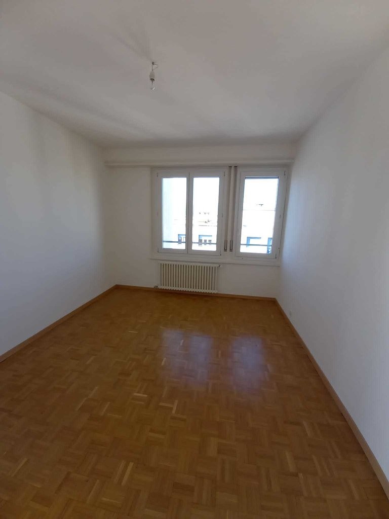4 rooms apartment, photo 7 of 9