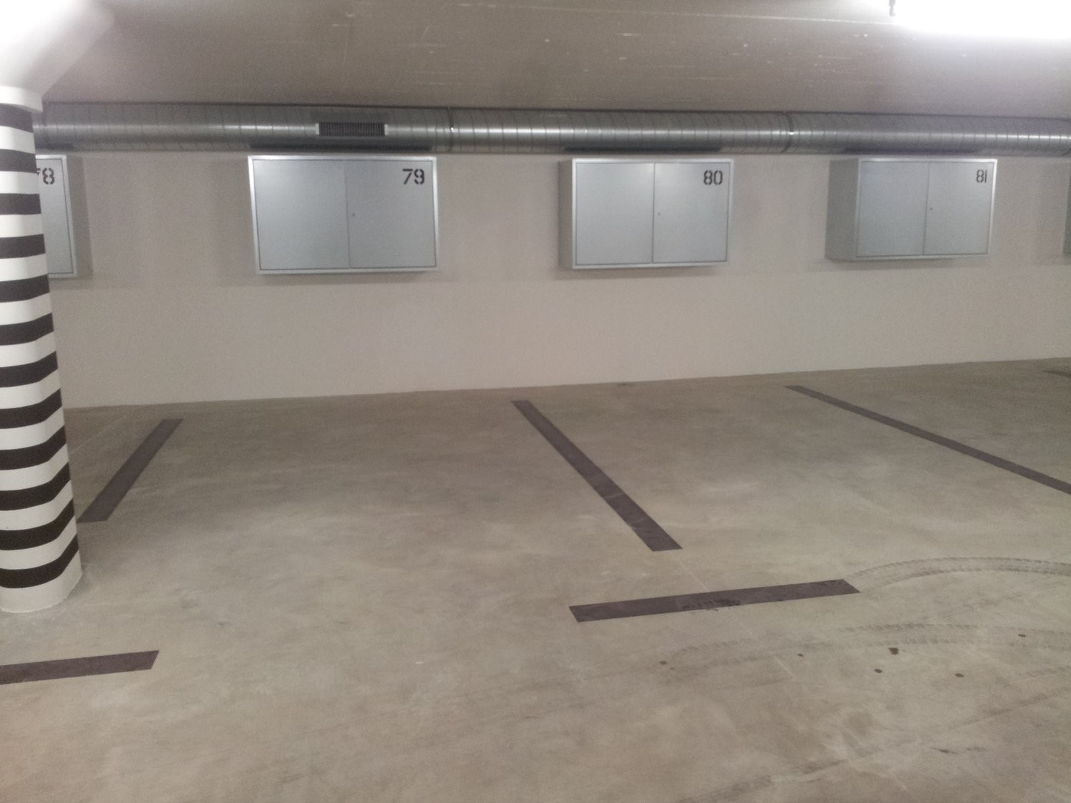 Underground slot, photo 3 of 4